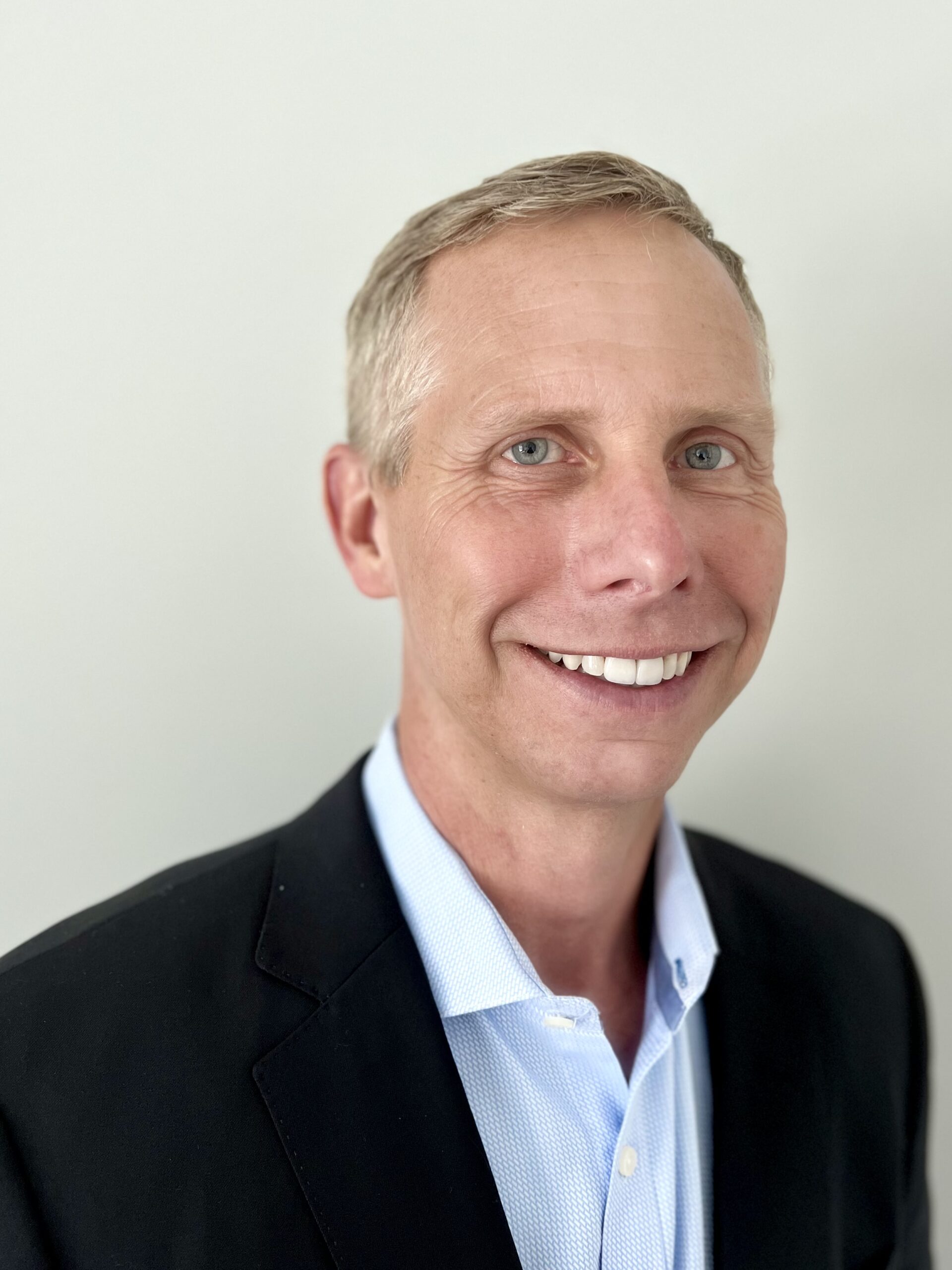 Steve E. Butts